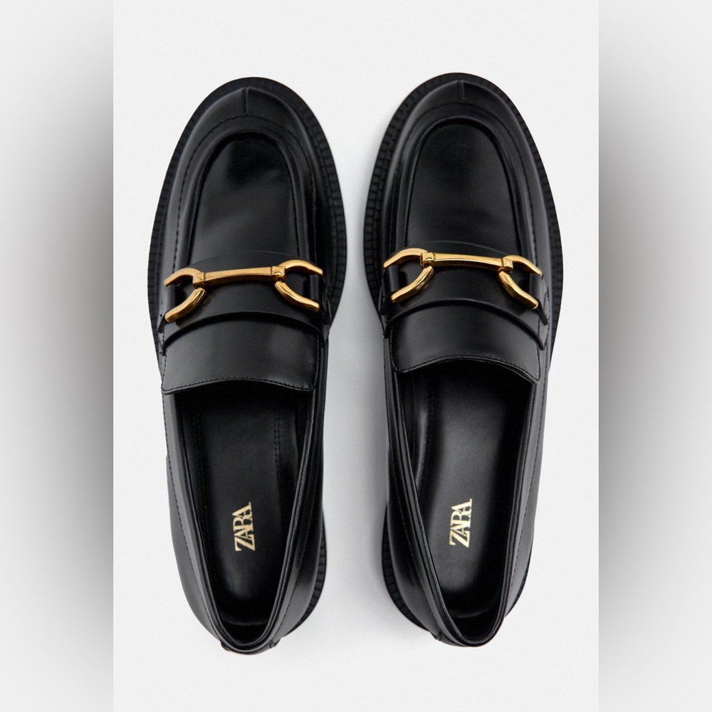 Zara flat buckled black loafers